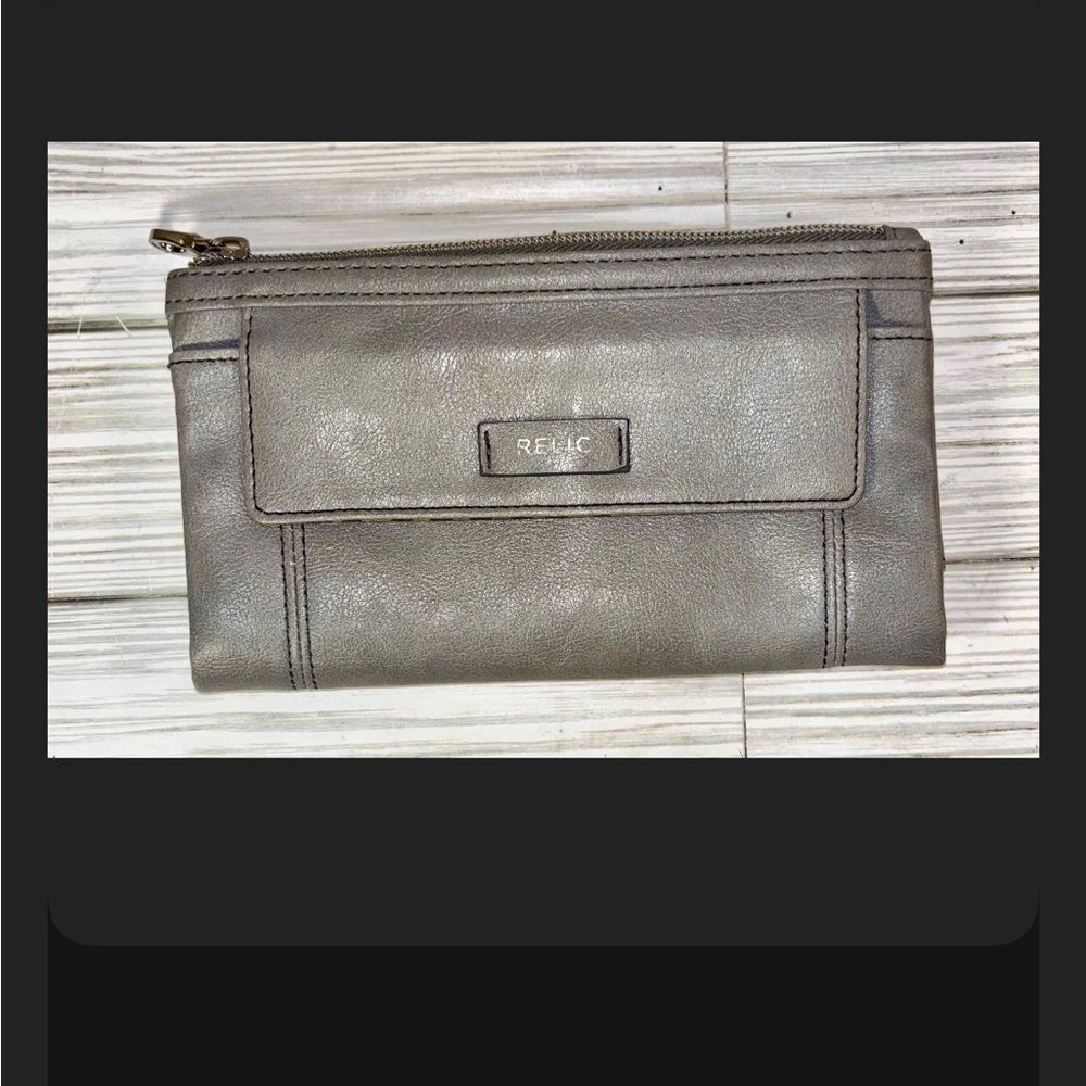 086-Relic gray vegan leather wallet